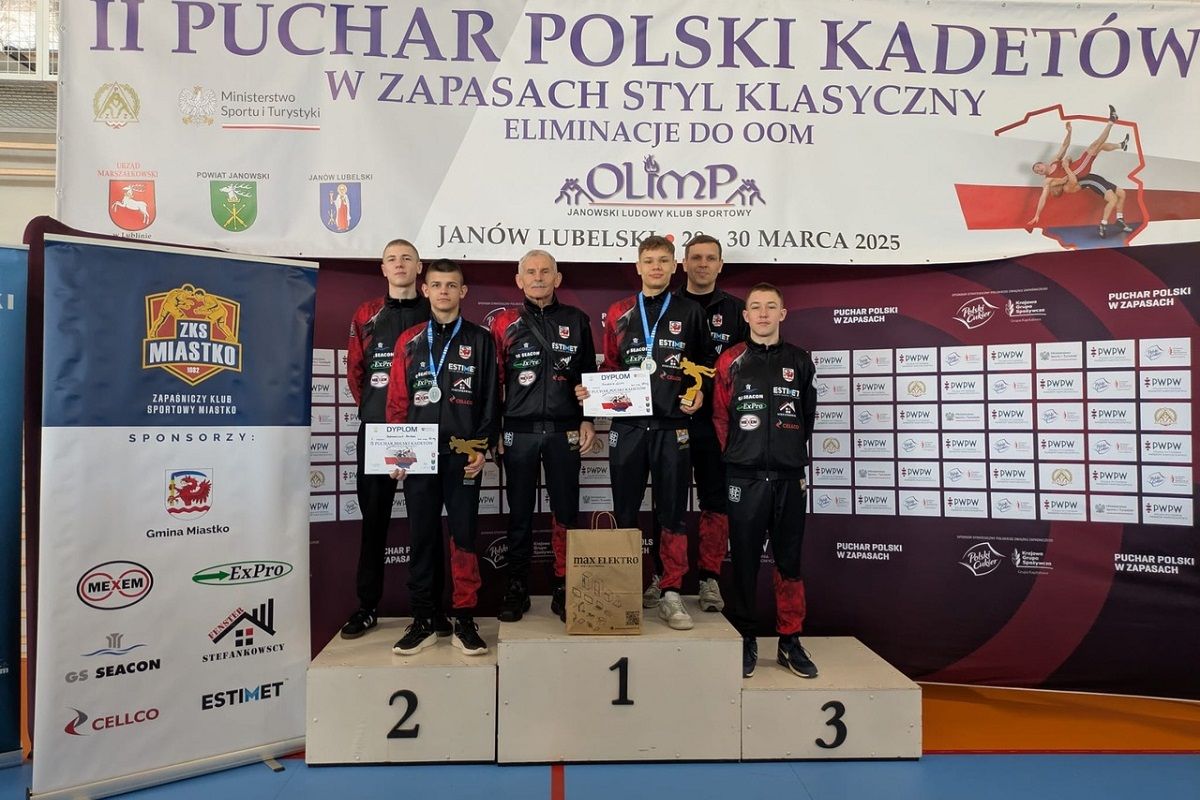 Zdjęcie: Puchar Polski Kadetów. Miasteccy zapaśnicy z medalami!
