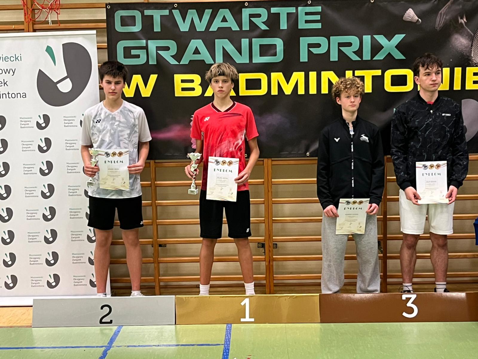 Zdjęcie: Złote zakończenie roku zawodników MKB Lednik