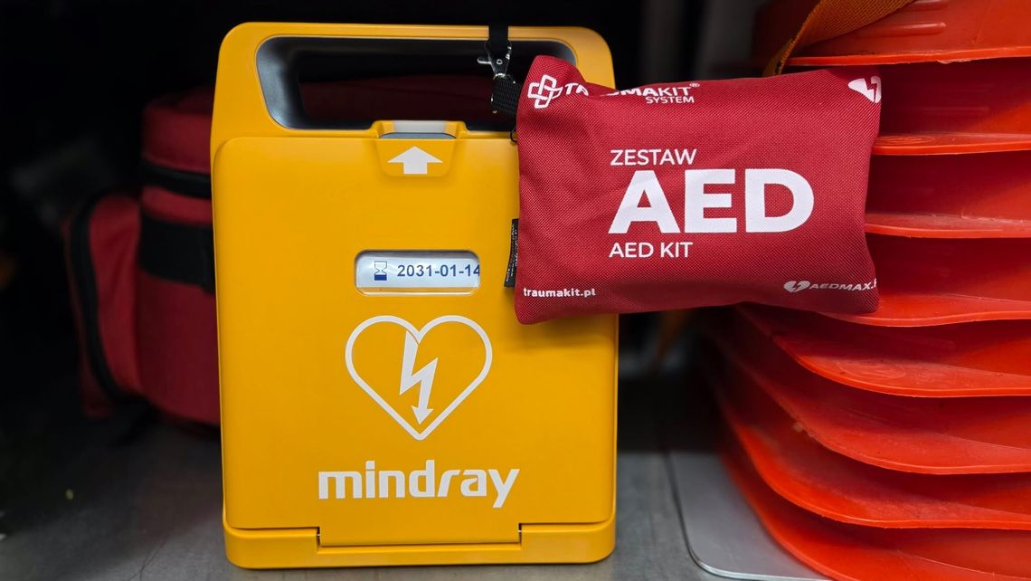 Zdjęcie: AED dla OSP. Ruszył nabór w programie „WspieramTo! dla Ratowania Życia”